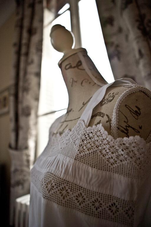 Le Manoir De Crisolles Bed and Breakfast Δωμάτιο φωτογραφία