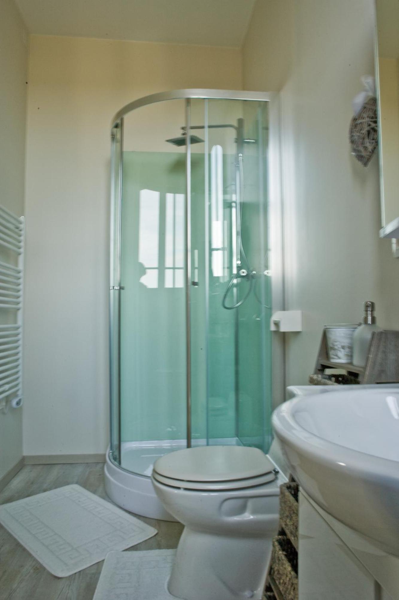 Le Manoir De Crisolles Bed and Breakfast Εξωτερικό φωτογραφία
