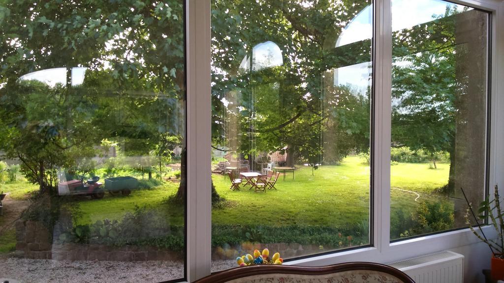 Le Manoir De Crisolles Bed and Breakfast Εξωτερικό φωτογραφία
